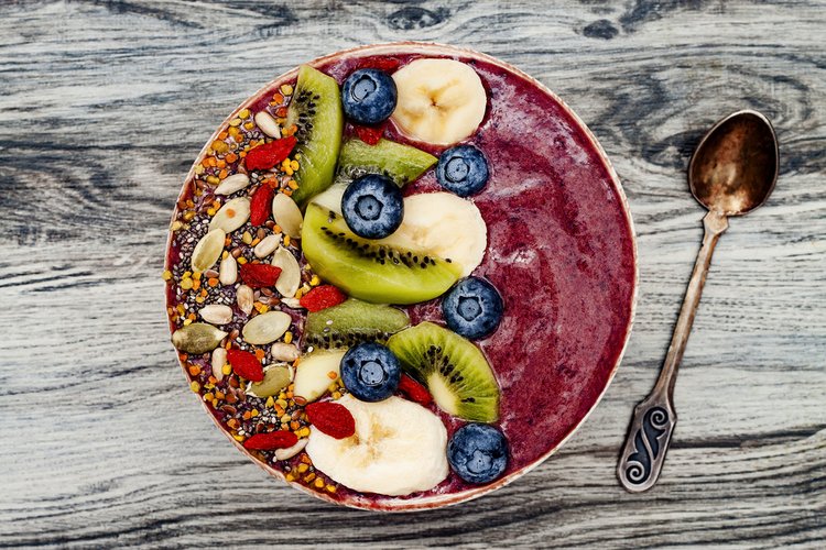 Smoothiebowl med blåbær og banan